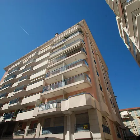 아파트 Centre-ville Avec Terrasse, Climatisation Et Parking - Fr-1-196-191